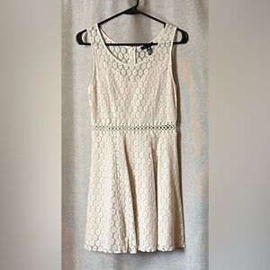 Aqua•sleeveless crochet lace mini/skater dress•medium•cotton blend•ivory•lined